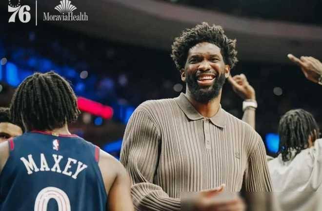 浓眉哥重返赛场，持续失利首场状态出色，TES观众沸腾！的简单介绍