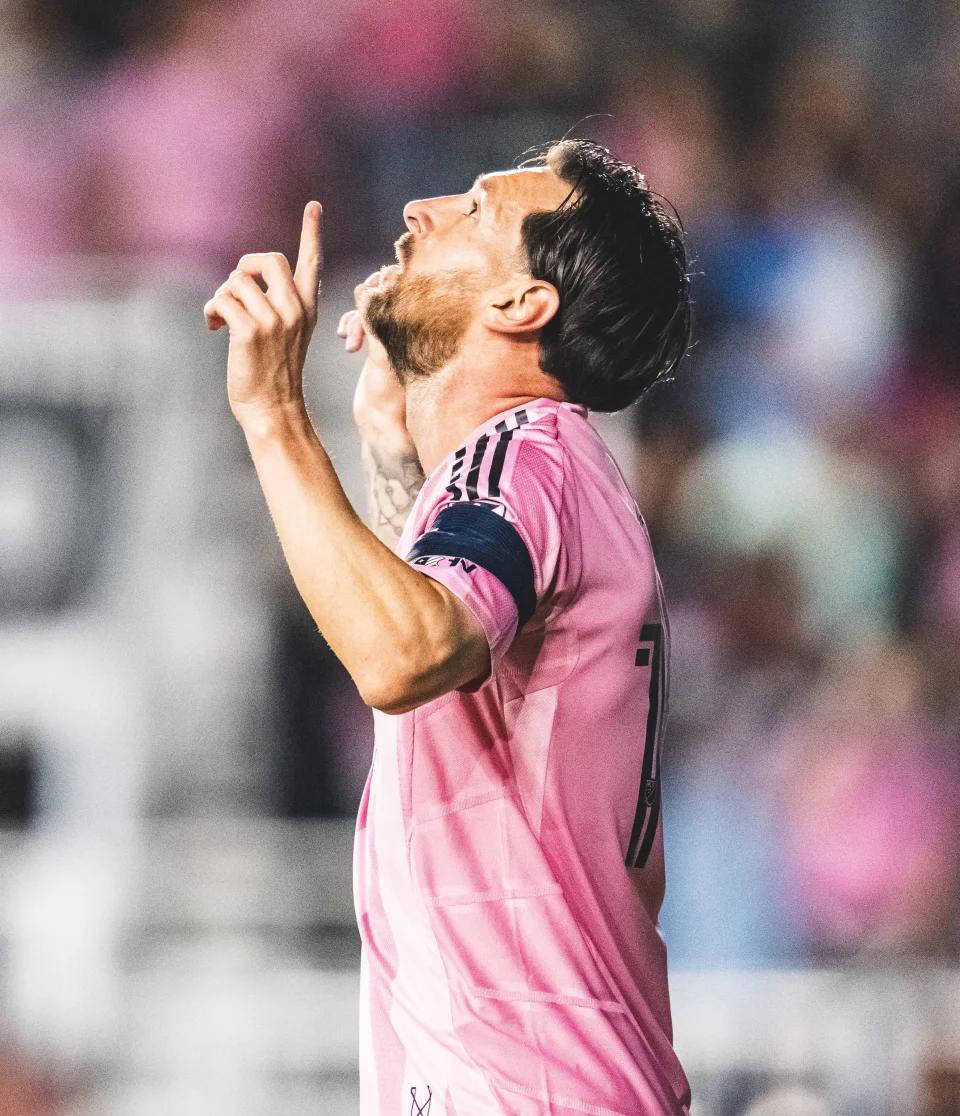 包含梅西连续七场比赛得分超过反败为胜，皇家马德里不断突破！赢得满堂喝彩的词条