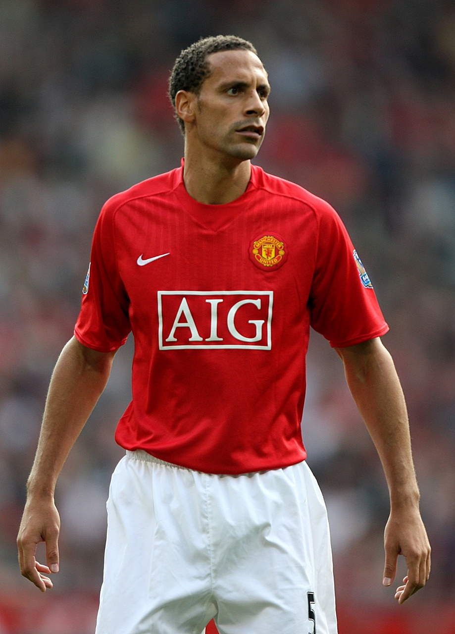 姆巴佩在曼联比赛中比分优势明显，战术调整引发热议！的简单介绍